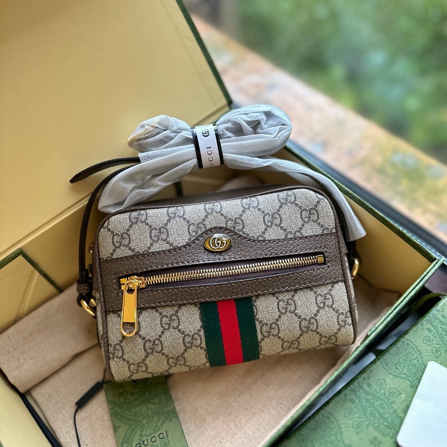 【グッチ】累積売上総額第1位オフィディア GGスプリーム ミニ ショルダーバッグ