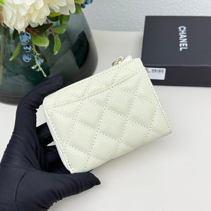 【シャネル】使いやすさ抜群！クラシック ジップ コインパース