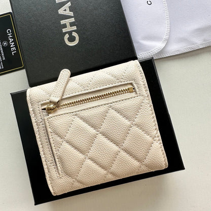 【シャネル】大人気コンパクト ♪マトラッセ♪三つ折り財布 キャビアスキン5色