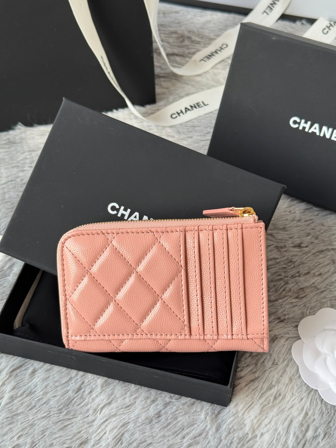 【シャネル】カードケース キャビアスキン★ショートウォレットAP3179