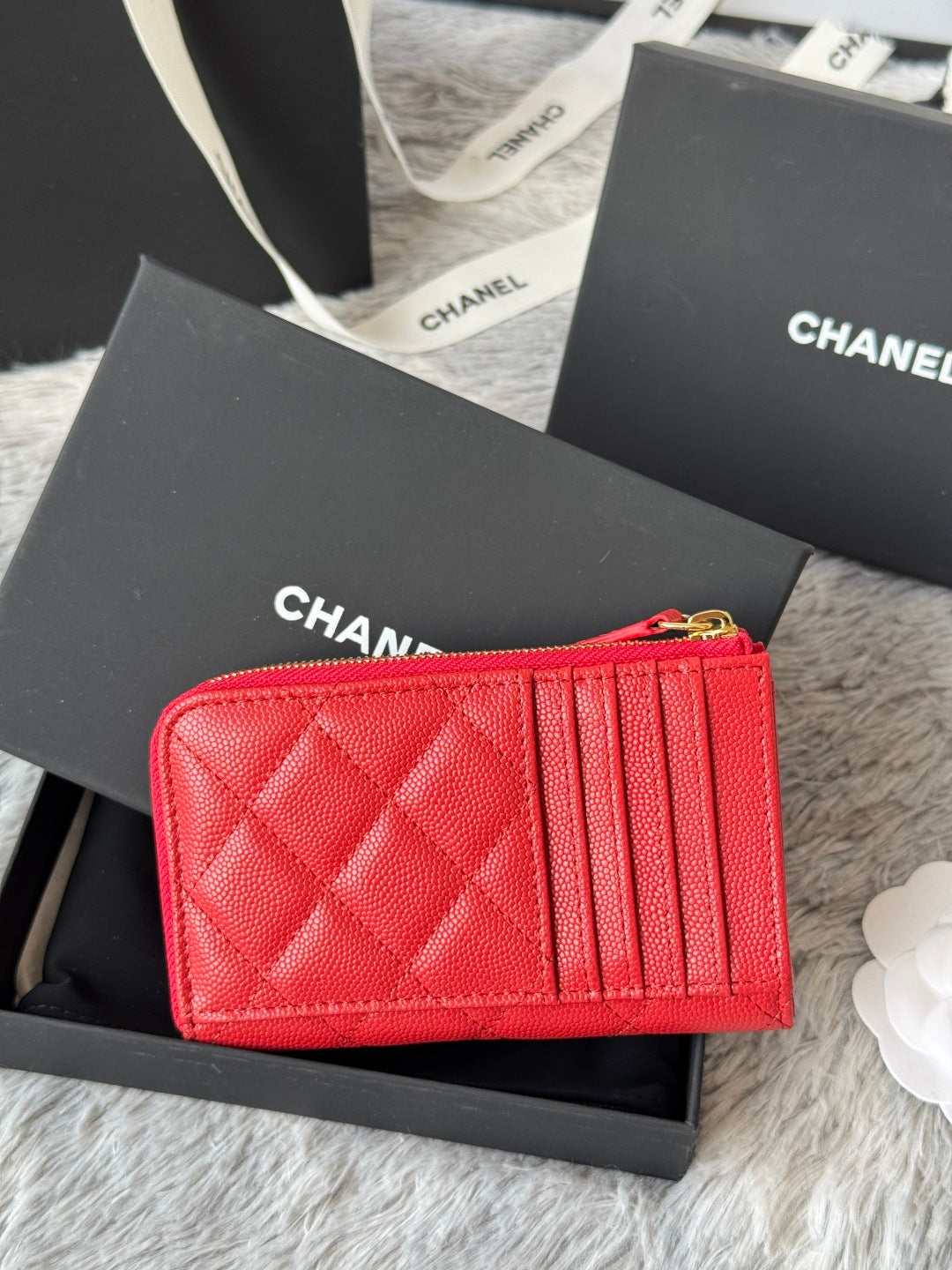 【シャネル】カードケース キャビアスキン★ショートウォレットAP3179