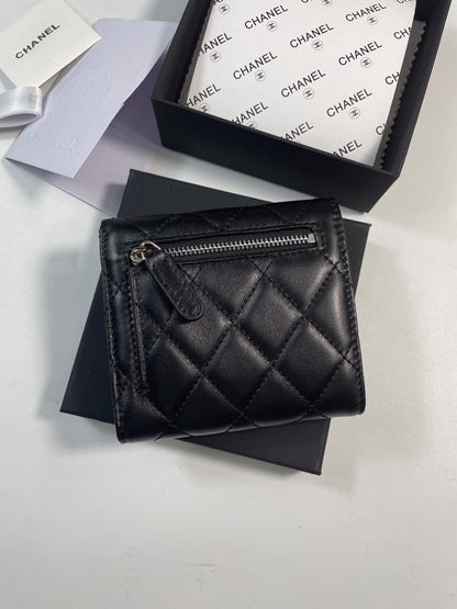 【シャネル】マトラッセ♪二つ折り財布 ♪ミニウォレット*キャビアスキン黒AP0229 AP0231