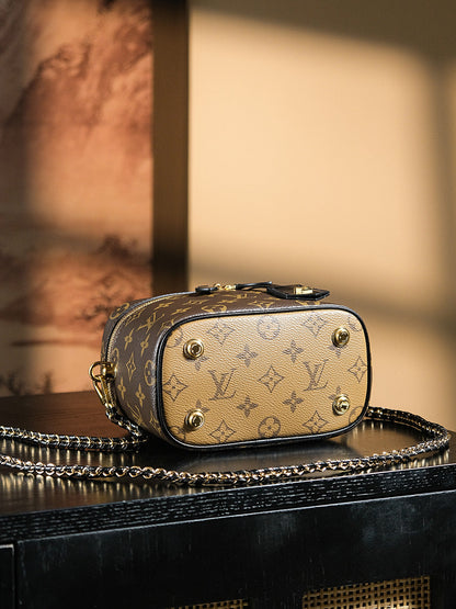 【ルイヴィトン】大人気♪可愛いフォルム♪ヴェニティNV PM M45165