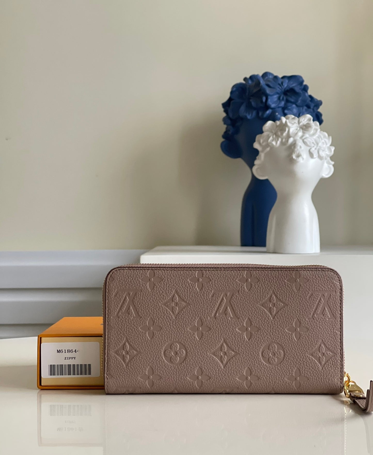 【ルイヴィトン】新作モノグラム・アンプラントウォレットZIPPY 5色M61864