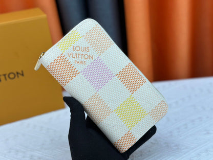 【ルイ・ヴィトン】Zippy魅力あふれるカラフルなロングウォレット｜早い者勝ち！